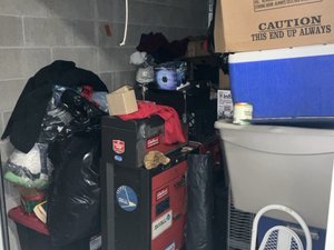 7 x 10 storage unit in Sherwood, OR