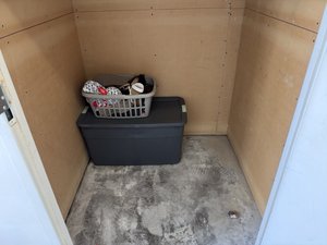 5 x 5 storage unit in Brea, CA