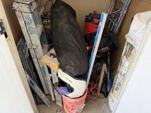 5 x 5 storage unit in Brea, CA