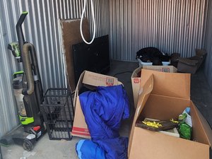 5 x 10 storage unit in Springfield, TN