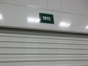 10 x 30 unit in Farmington Hills