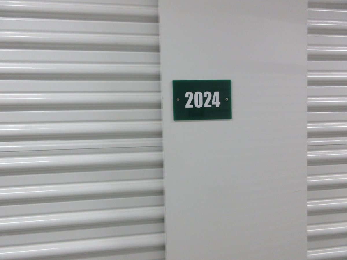 10 x 20 storage unit in Farmington Hills, MI