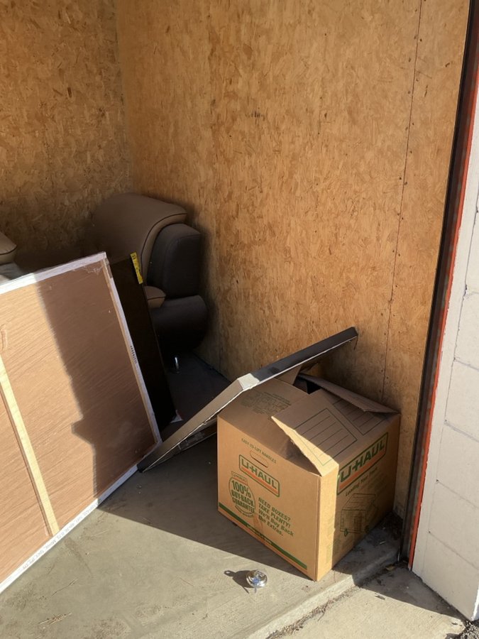 10 x 10 storage unit in Las Vegas, NV