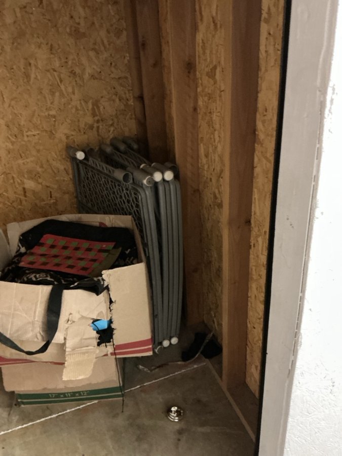 5 x 5 storage unit in Las Vegas, NV