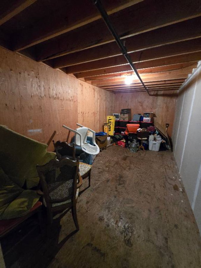 10 x 20 storage unit in Santa Clara, CA