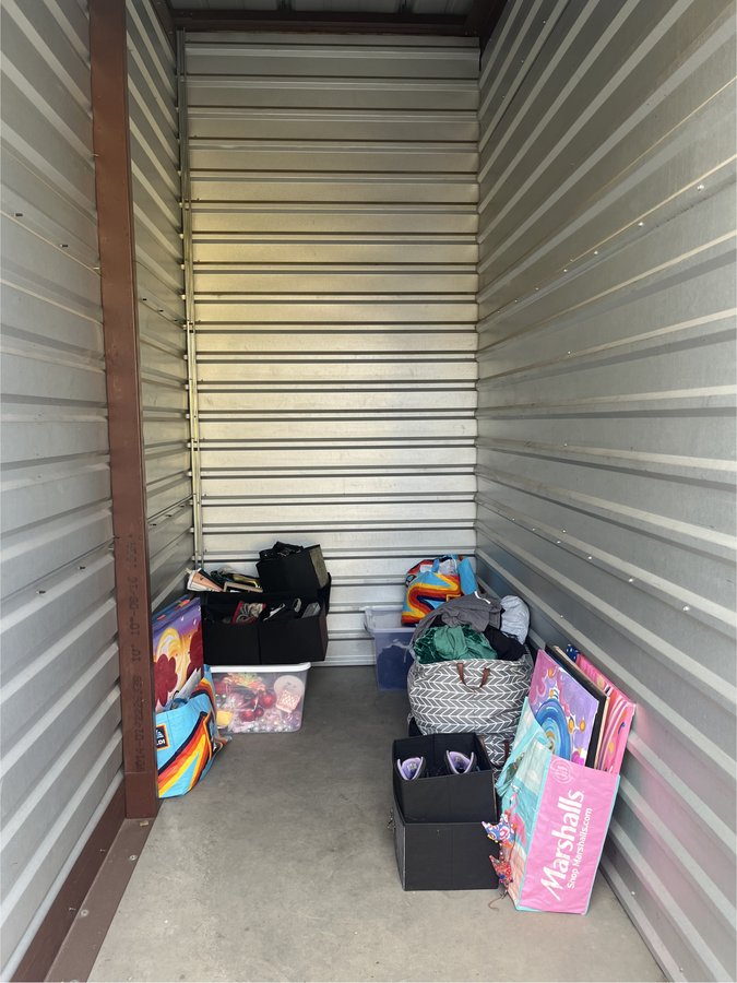 5 x 10 storage unit in Tempe, AZ