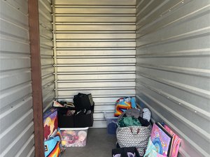 5 x 10 storage unit in Tempe, AZ