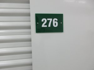 10 x 10 unit in Farmington Hills