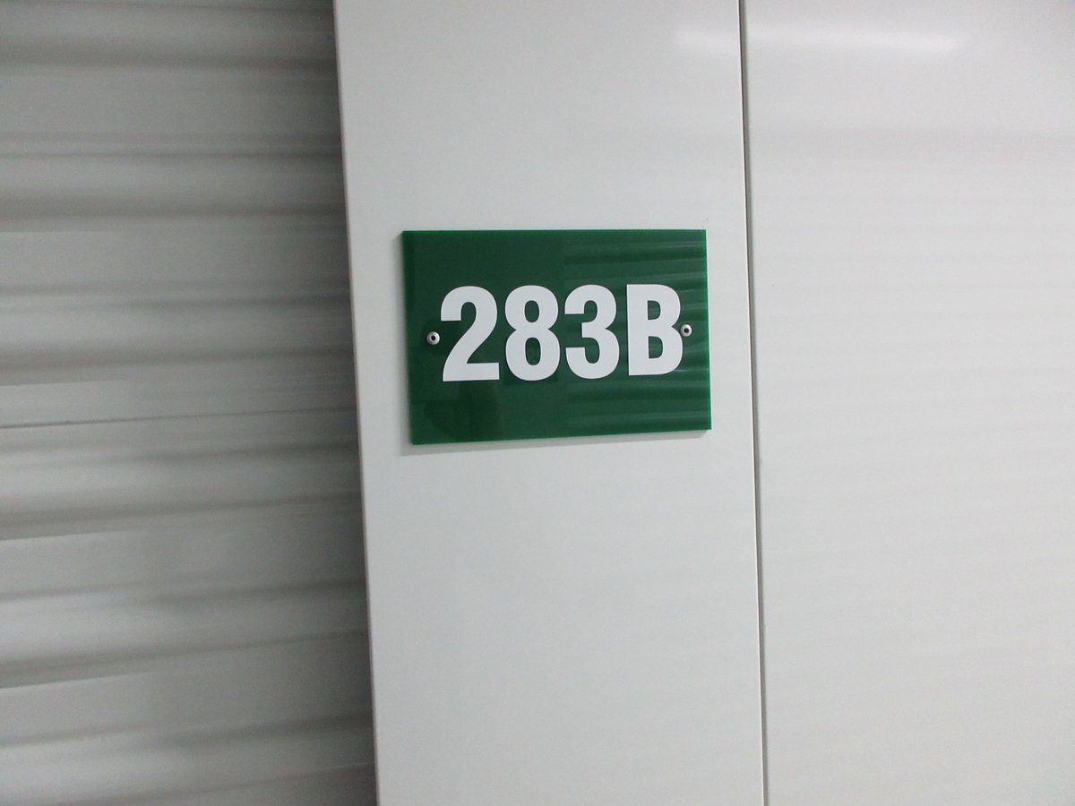 5 x 10 storage unit in Farmington Hills, MI