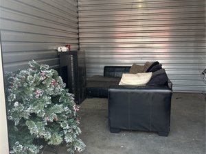 12 x 15 storage unit in Kapolei, HI