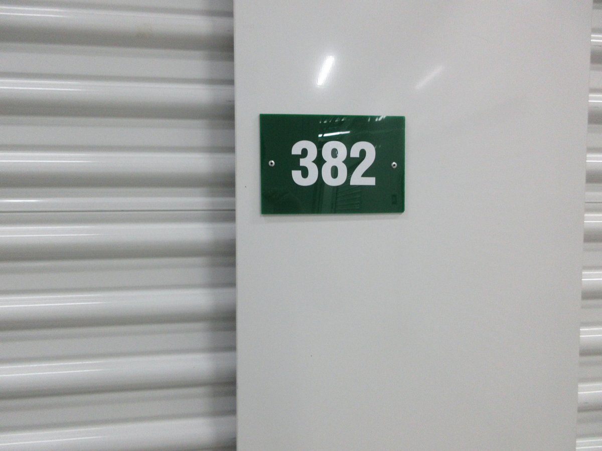 10 x 5 storage unit in Farmington Hills, MI