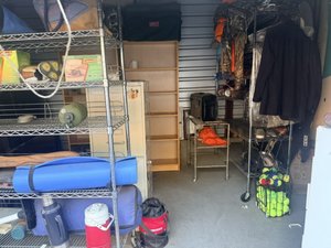 10 x 15 storage unit in Simi Valley, CA
