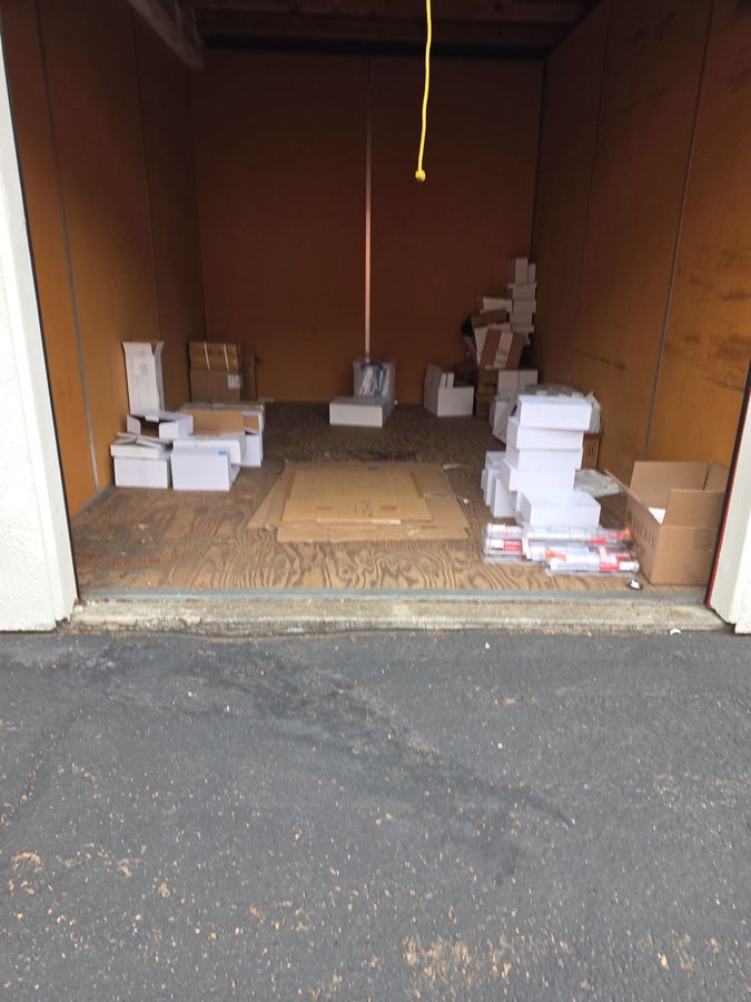 10 x 15 storage unit in Portland, OR