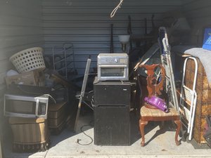 10 x 10 unit in Louisville