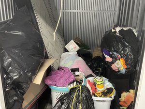 6 x 10 unit in Louisville