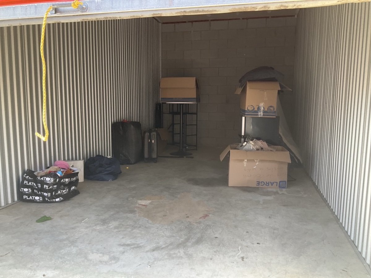 10 x 20 storage unit in High Point, NC
