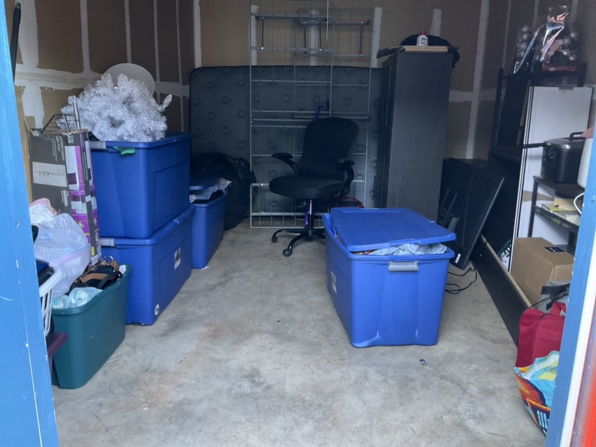 10 x 15 storage unit in Winston Salem, NC