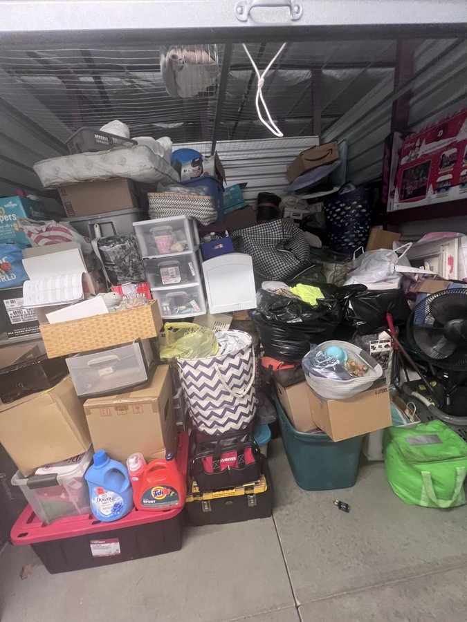 10 x 10 storage unit in Fredericksburg, VA