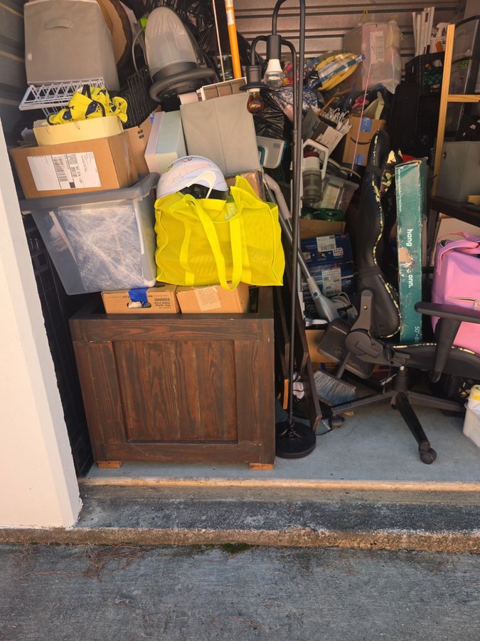 8 x 10 storage unit in Cary, NC