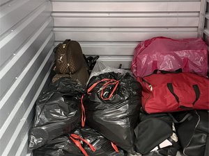 5 x 10 storage unit in Tampa, FL