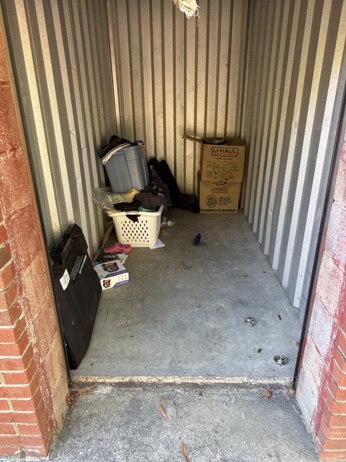 5 x 10 storage unit in Apex, NC