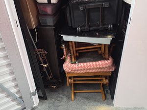 5 x 10 storage unit in Holly Springs, NC