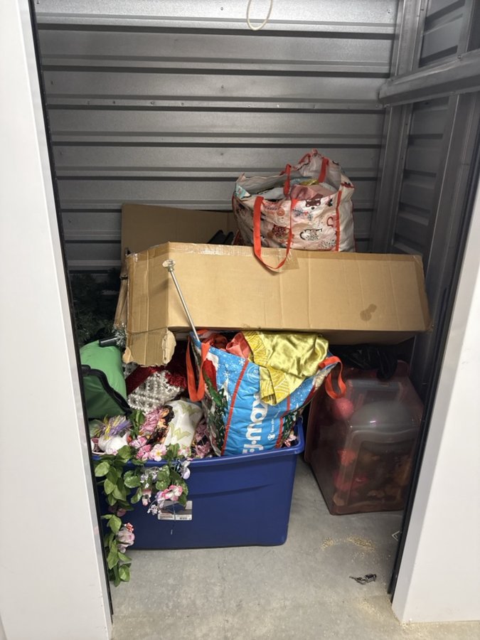 10 x 5 storage unit in Cary, NC