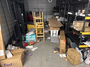 10 x 20 storage unit in Cary, NC