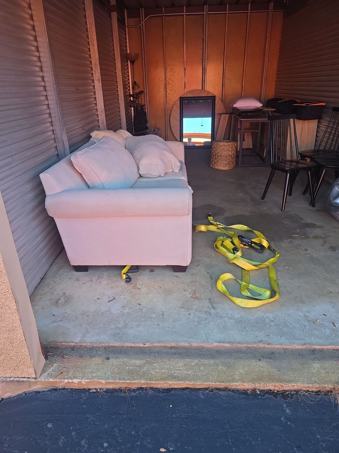 10 x 20 storage unit in Raleigh, NC