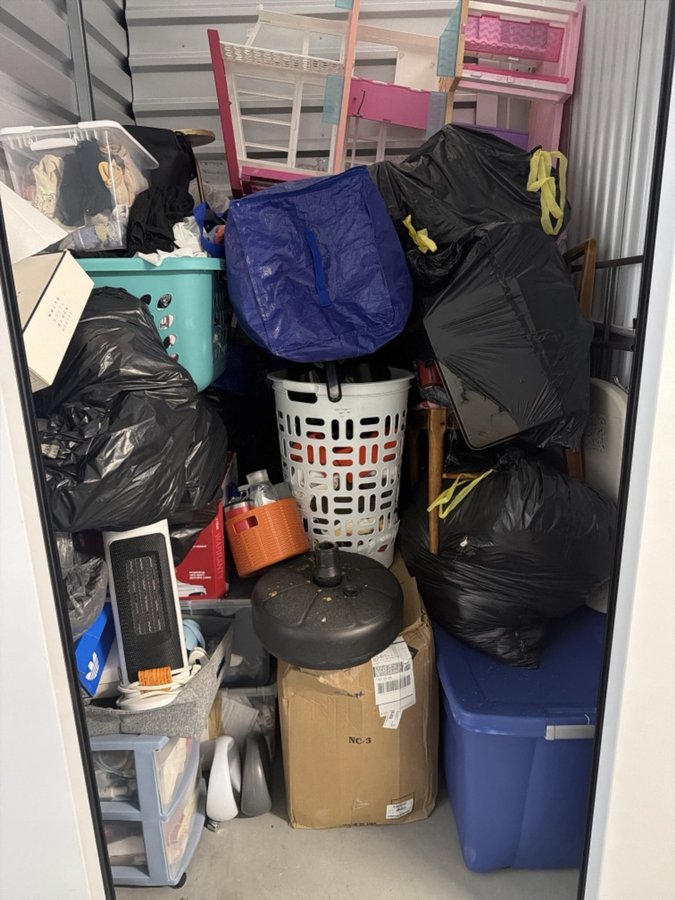 5 x 10 storage unit in Fuquay Varina, NC