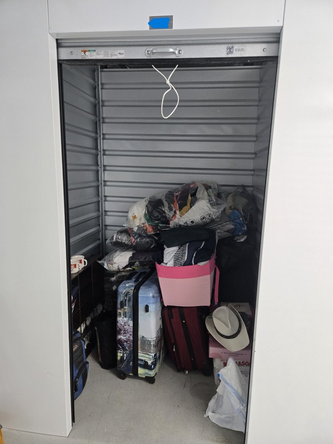 5 x 5 storage unit in Gainesville, FL