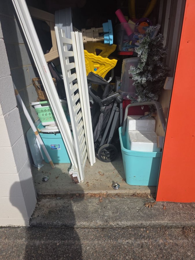 5 x 10 storage unit in Garner, NC