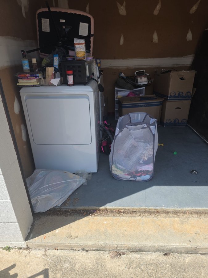 10 x 10 storage unit in Raleigh, NC