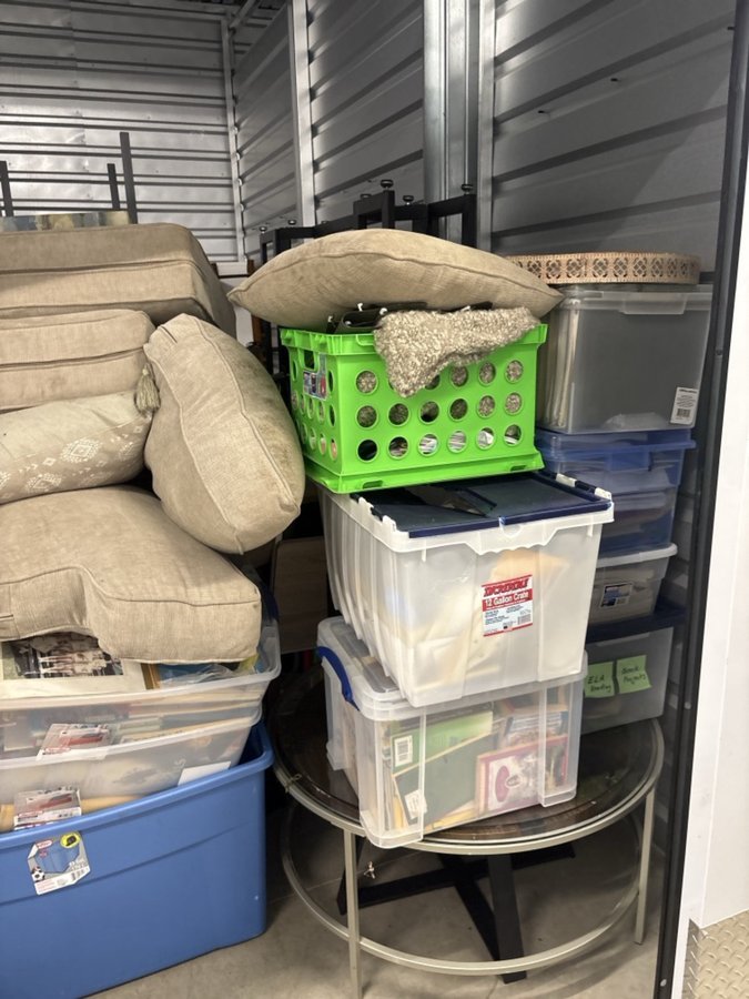 10 x 15 storage unit in Posen, IL