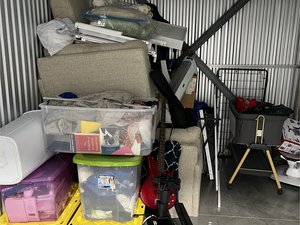 10 x 15 storage unit in Livingsotn, NJ