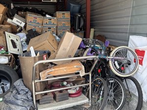 12 x 41 storage unit in Oak Forest, IL