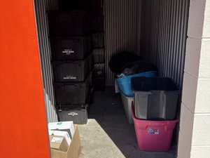 5 x 10 storage unit in Raleigh, NC