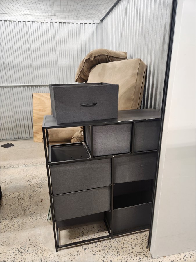 10 x 10 storage unit in Philadelphia, PA