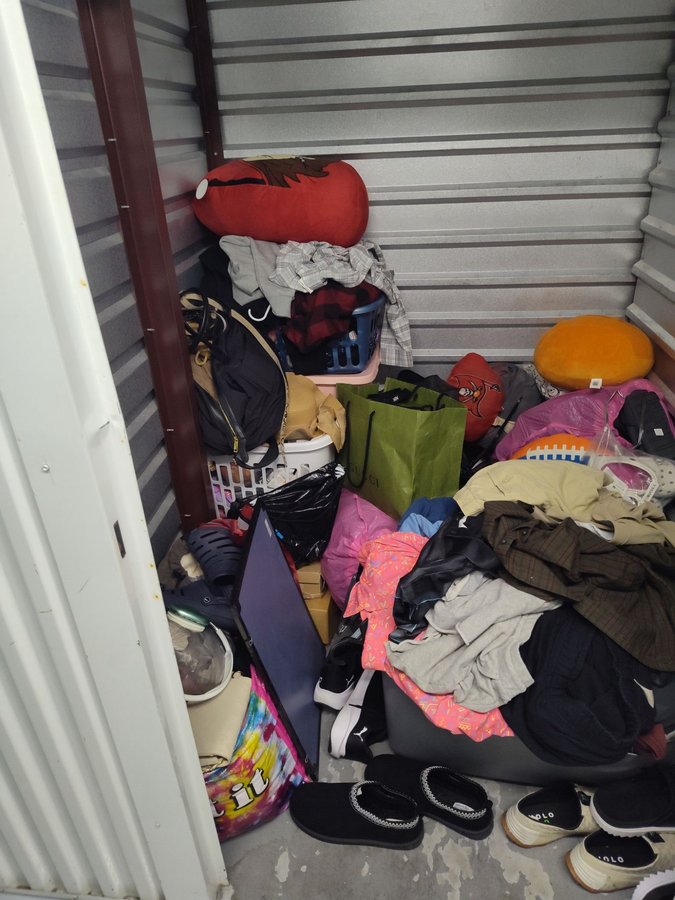 5 x 6 storage unit in Brandon, FL
