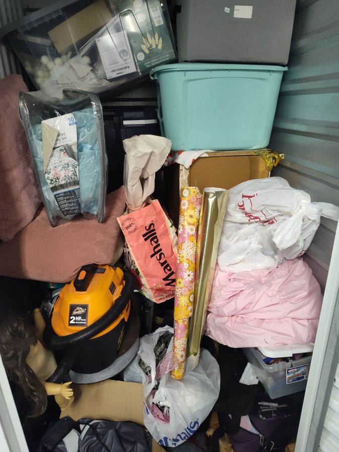 4 x 5 storage unit in Brandon, FL