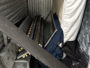 5 x 10 storage unit in East Hazel Crest, IL