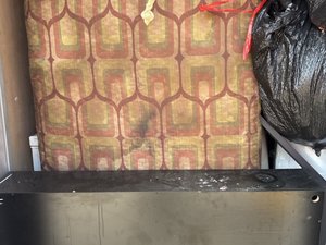 10 x 10 storage unit in East Hazel Crest, IL