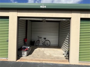 10 x 10 storage unit in Edmond, OK
