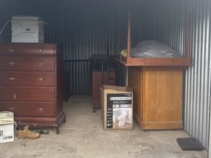 10 x 15 storage unit in Reading, PA