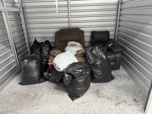 10 x 7 storage unit in Houston, TX