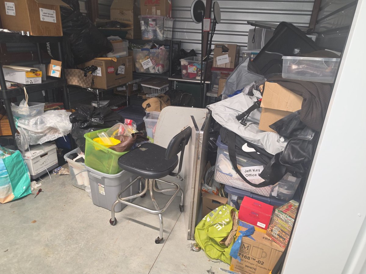 10 x 10 storage unit in Danbury, CT