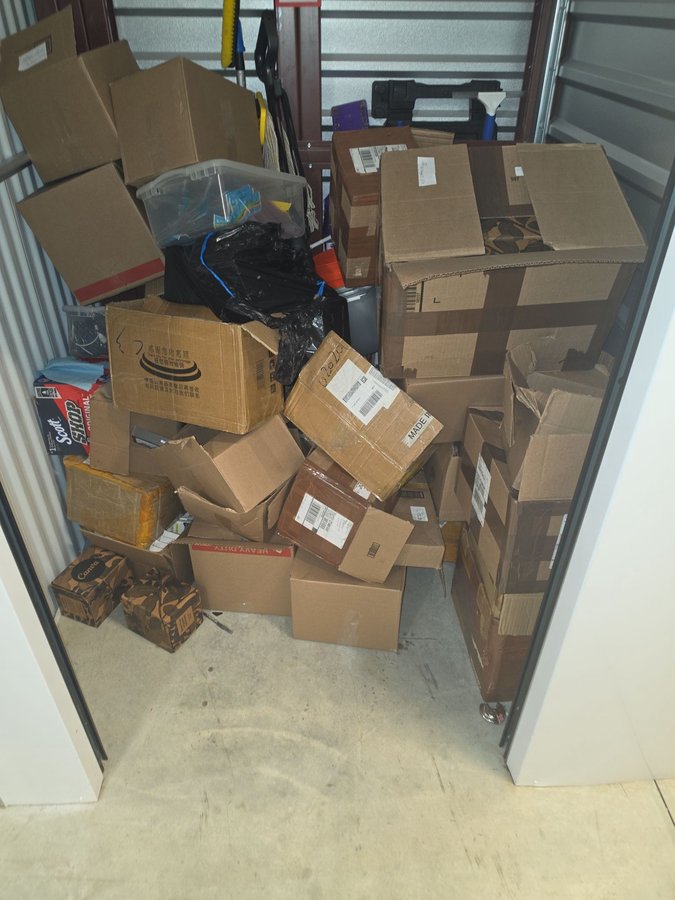 5 x 5 storage unit in Danbury, CT