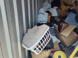 5 x 10 storage unit in Brandon, FL