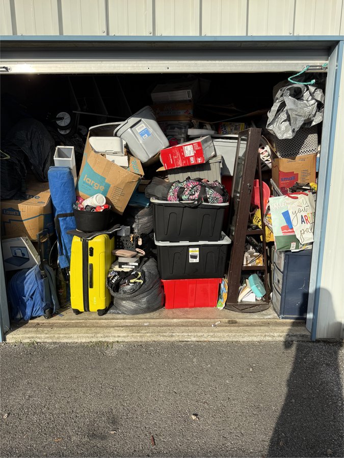 10 x 15 storage unit in Lebanon, TN