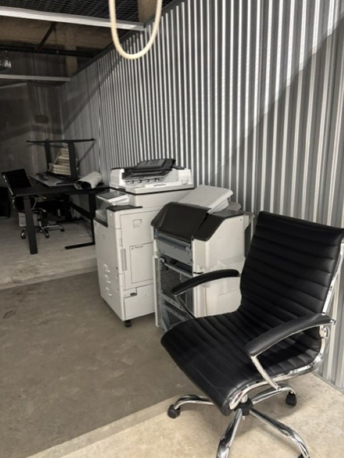 10 x 20 storage unit in Stuart, FL
